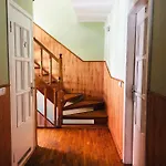 Mikalo House *