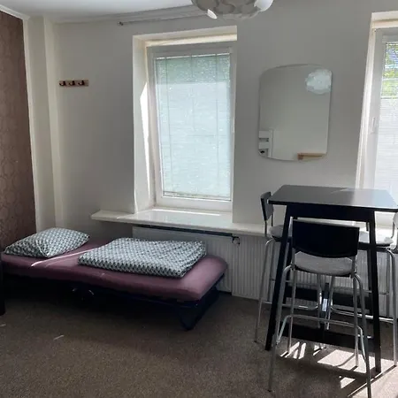 Hostel Mikalo House