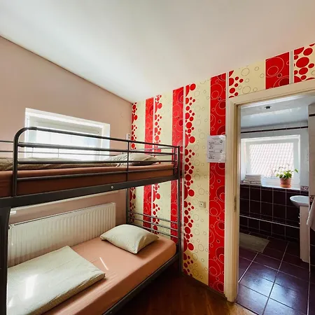 Mikalo House *